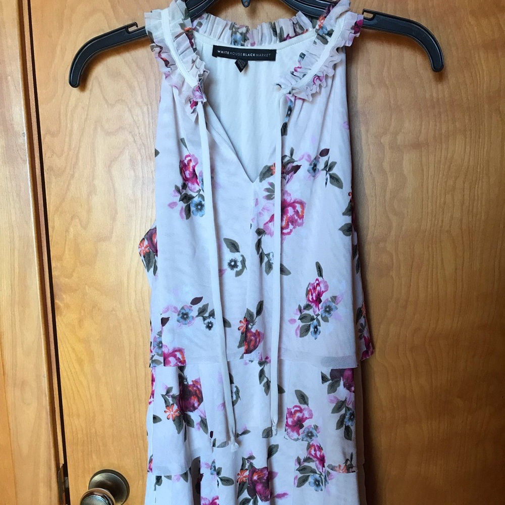 White House Black Market floral top
